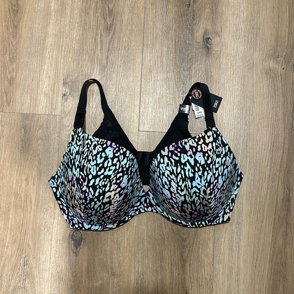 TORRID curve push-up plunge *NWT* - Picture 1 of 1